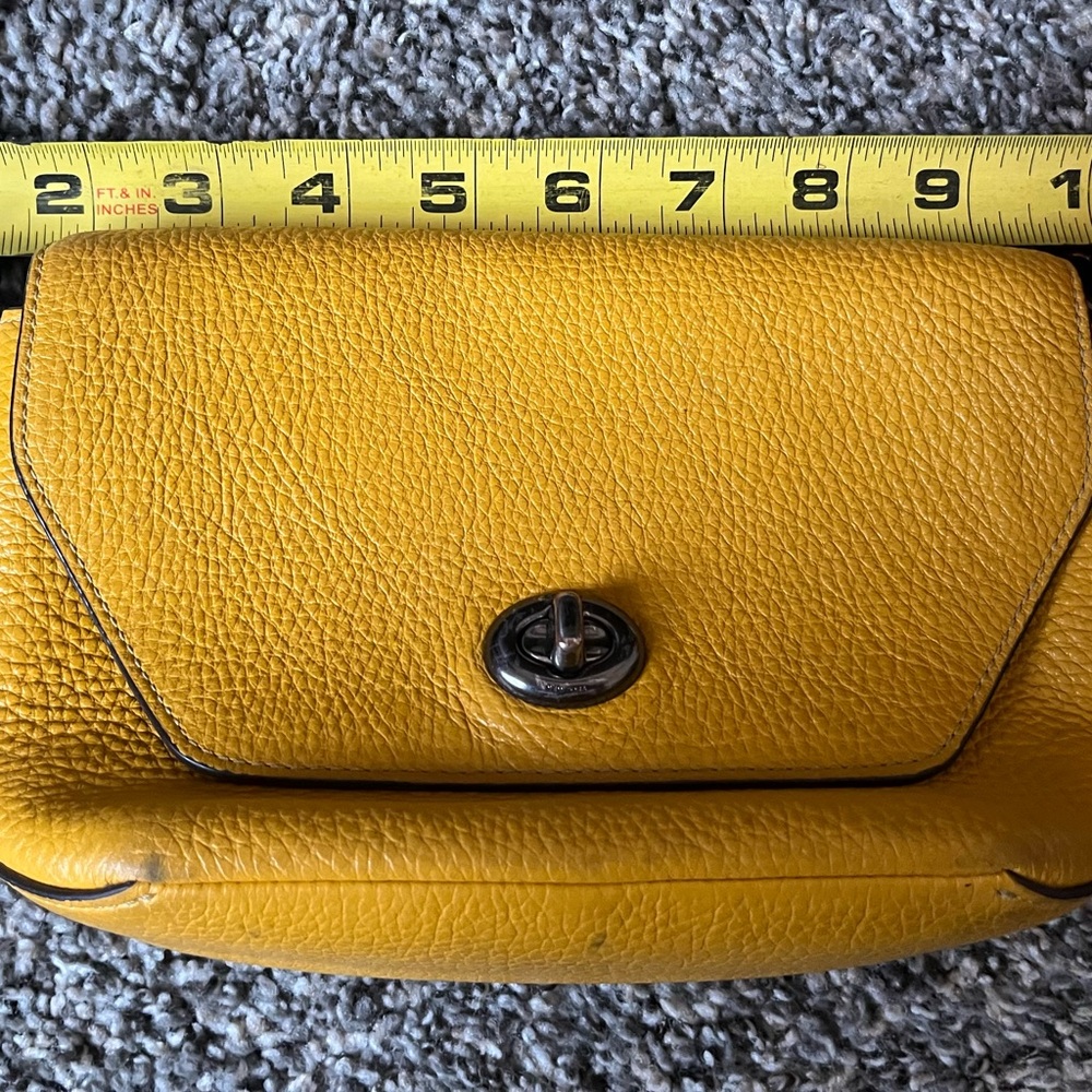 Coach crossbody pebbled leather purse - Picture 8 of 10
